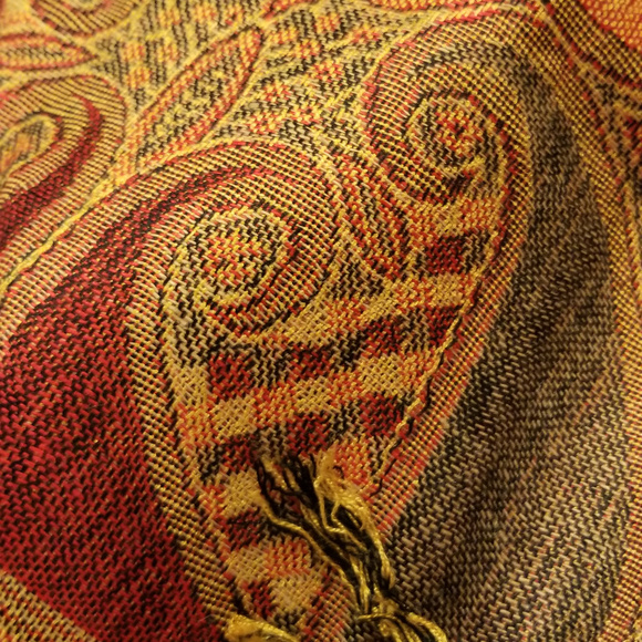 *HP*  NWT Pashmina Red Orange Blue 100% Viscose - Picture 5 of 8